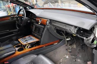 Volkswagen Phaeton Phaeton (3D), Sedan, 2002 / 2016 6.0 W12 48V 4Motion picture 28