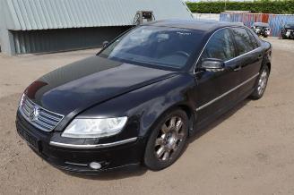Purkuautot passenger cars Volkswagen Phaeton Phaeton (3D), Sedan, 2002 / 2016 6.0 W12 48V 4Motion 2002/11