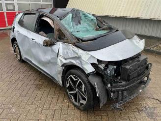 Vrakbiler auto Volkswagen ID.3 ID.3 (E11/E12), Hatchback 5-drs, 2019 Pro 58/59 kWh 2023/7