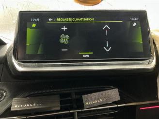 Peugeot 208 208 II (UB/UH/UP), Hatchback 5-drs, 2019 1.2 Vti 12V PureTech 100 picture 23