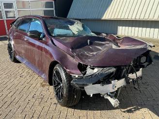 Vrakbiler auto BMW M5 M5 Touring (G91), Combi, 2024 4.4 xDrive Plug-in Hybrid 2025/12
