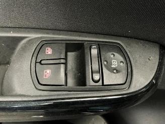 Opel Corsa-E Corsa E, Hatchback, 2014 1.0 SIDI Turbo 12V picture 19