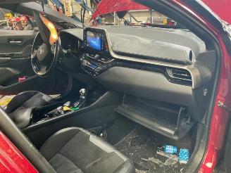 Toyota C-HR C-HR (X1,X5), SUV, 2016 1.8 16V Hybrid picture 12