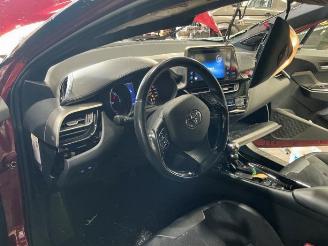 Toyota C-HR C-HR (X1,X5), SUV, 2016 1.8 16V Hybrid picture 14