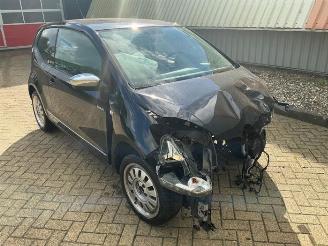 Vrakbiler auto Volkswagen Up! Up! (121), Hatchback, 2011 1.0 12V 60 2012/5