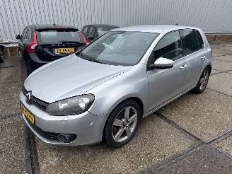 damaged passenger cars Volkswagen Golf 1.4 TSI Highline 2010/8