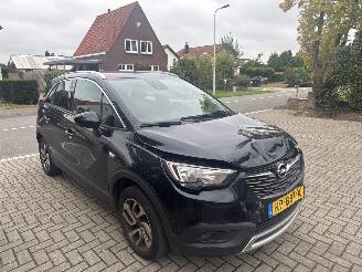 damaged passenger cars Opel Crossland X  1.2 Turbo  Innovation 2018/1