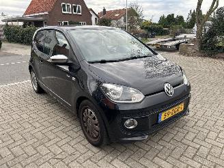 Damaged car Volkswagen Up! 1.0 HIGH UP BLEUMOTION 2012/11