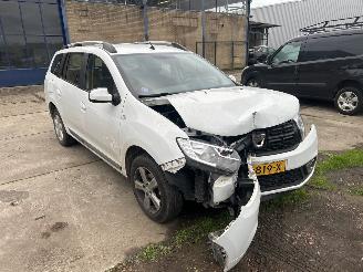 Dacia Logan 0.9 TCE LAUREATE picture 3