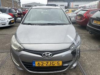 Hyundai I-20 1.2 I -MOTION picture 6
