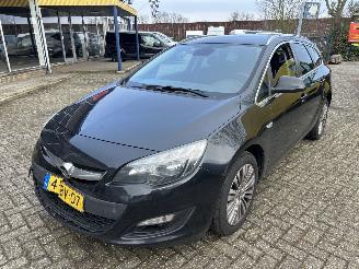 škoda osobní automobily Opel Astra SPORTS TOURER 1.4 TURBO DESIGN EDITION 2014/6