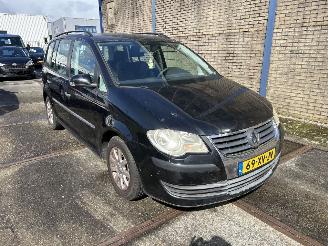 krockskadad bil auto Volkswagen Touran 1.4 TSI OPTIVE 2007/10