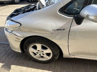 Toyota Auris 1.8 FULL HYBRID ASPIRATION picture 11