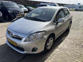 Toyota Auris 1.8 FULL HYBRID ASPIRATION picture 1