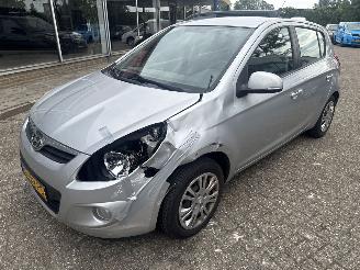 Hyundai I-20 1.2  I- Motion picture 4
