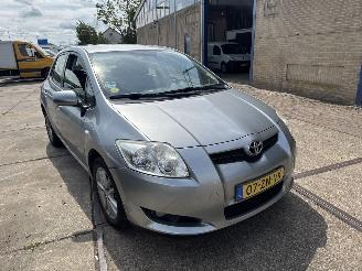 Voiture accidenté Toyota Auris 16  16V Dynamic Business 2008/4