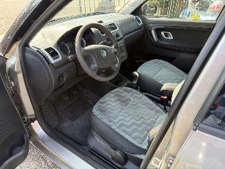 Skoda Fabia 1.4- 16V Ambiente picture 5
