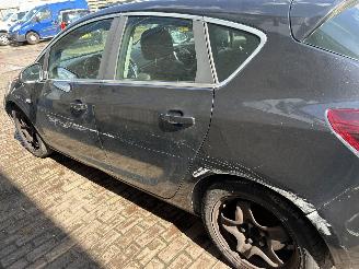 Opel Astra 1.6 TURBO SPORT picture 5