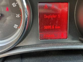 Opel Astra 1.6 TURBO SPORT picture 10