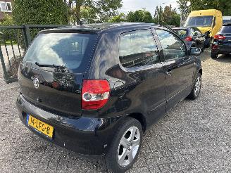 Volkswagen Fox 1.2 TRENDLINE picture 3