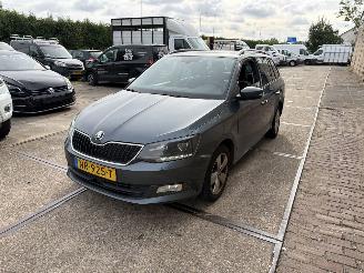 Schadeauto Skoda Fabia 1.2 TSI  Style Business 2017/6