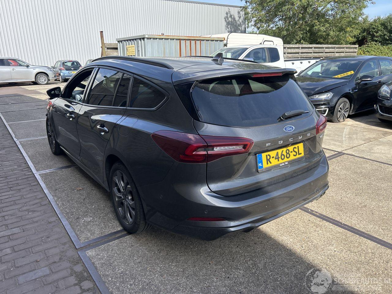 Ford Focus 1.0 ECOBOOST HYBRID ST LINE