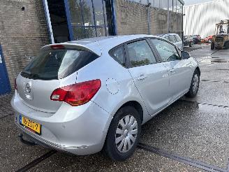 Opel Astra 1.4 TURBO BERLIN picture 2