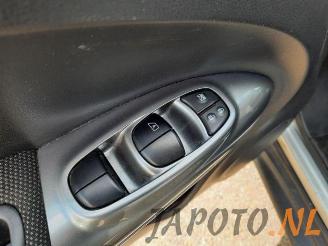 Nissan Juke Juke (F15), SUV, 2010 / 2019 1.6 16V picture 9