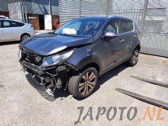 Vrakbiler auto Kia Sportage Sportage (SL), Terreinwagen, 2010 / 2016 2.0 CVVT 16V 4x2 2012/1