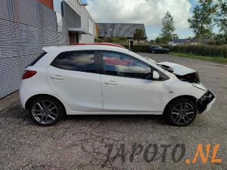 Mazda 2 2 (DE), Hatchback, 2007 / 2015 1.3 16V MZR picture 5