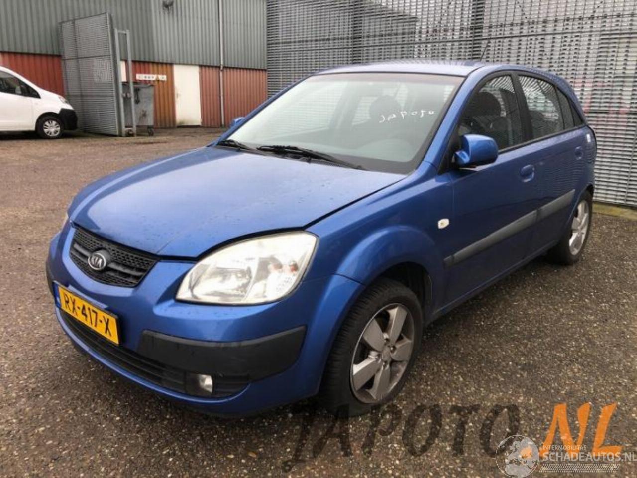 Kia Rio Rio II (DE), Hatchback, 2005 / 2011 1.4 16V