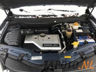 Chevrolet Captiva Captiva (C100), SUV, 2006 / 2011 2.4 16V 4x2 picture 17