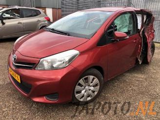 Autoverwertung Toyota Yaris Yaris III (P13), Hatchback, 2010 / 2020 1.33 16V Dual VVT-I 2011/11