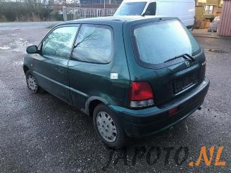 Honda Logo Logo (GA33), Hatchback, 1999 / 2002 1.3 picture 3