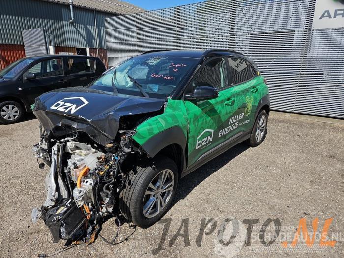 Hyundai Kona Kona (OS), SUV, 2017 / 2023 64 kWh