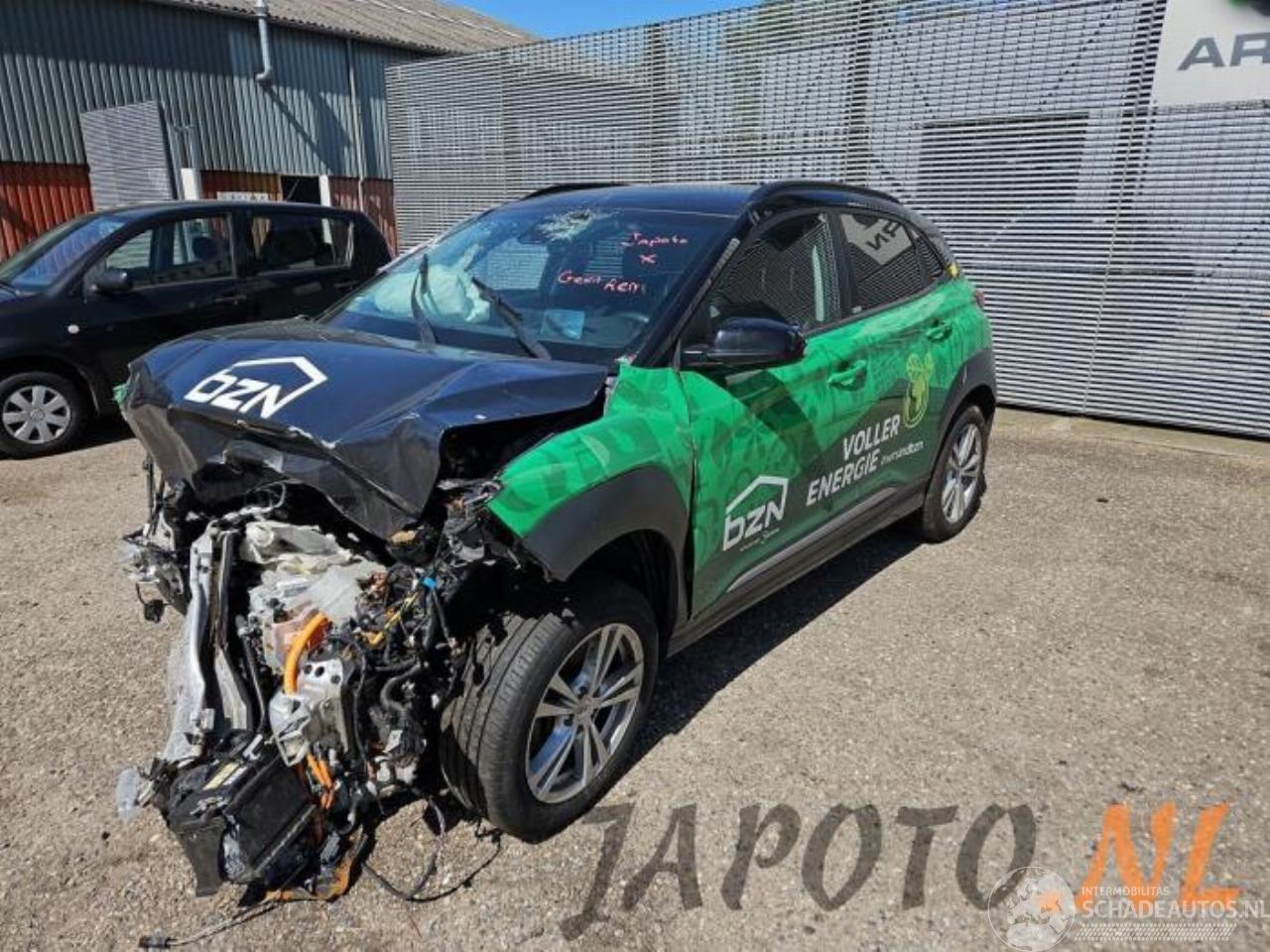 Hyundai Kona Kona (OS), SUV, 2017 / 2023 64 kWh