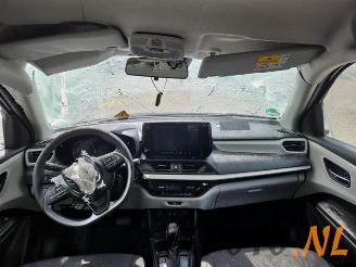 Suzuki Swift Swift (ZCE/ZDE), Hatchback 5-drs, 2023 1.2 VVT 12V Hybrid picture 9