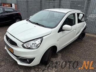 Vrakbiler auto Mitsubishi Space-star Space Star (A0), Hatchback, 2012 1.0 12V 2020/8