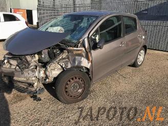 Autoverwertung Toyota Yaris Yaris III (P13), Hatchback, 2010 / 2020 1.33 16V Dual VVT-I 2015/9