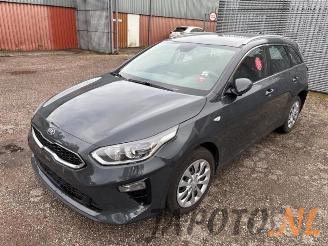 Kia Cee d Ceed Sportswagon (CDF), Combi 5-drs, 2018 1.0i T-GDi 12V picture 1