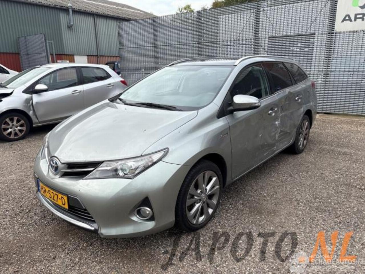Toyota Auris Auris Touring Sports (E18), Combi, 2013 / 2018 1.8 16V Hybrid