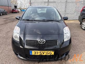 Toyota Yaris Yaris II (P9), Hatchback, 2005 / 2014 1.3 16V VVT-i picture 8