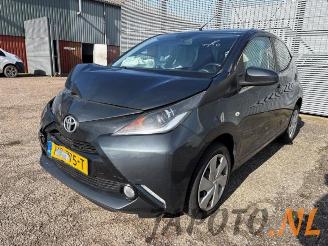 Uttjänta bilar auto Toyota Aygo Aygo (B40), Hatchback, 2014 1.0 12V VVT-i 2015/12