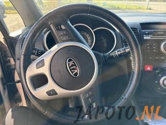 Kia Venga Venga, MPV, 2010 / 2019 1.6 CVVT 16V picture 12