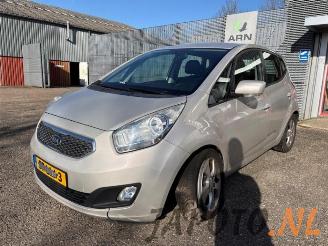 krockskadad bil auto Kia Venga Venga, MPV, 2010 / 2019 1.6 CVVT 16V 2010/5
