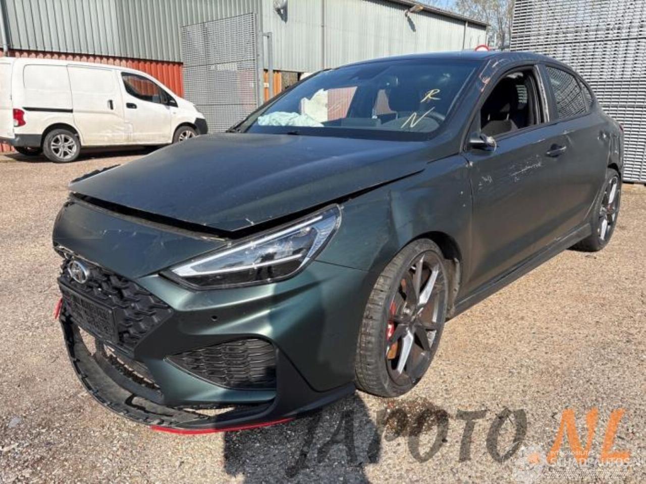 Hyundai I-30 