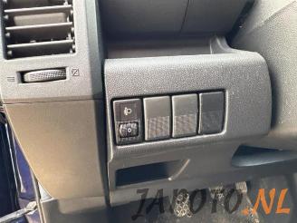 Mazda 5 5 (CR19), MPV, 2004 / 2010 1.8i 16V picture 11