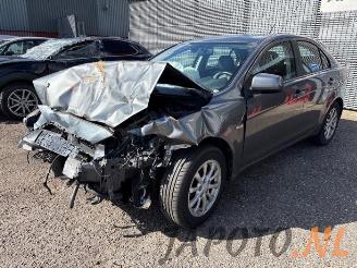 Vrakbiler auto Mitsubishi Lancer Lancer Sportback (CX), Hatchback, 2008 1.6 MIVEC 16V 2011/3
