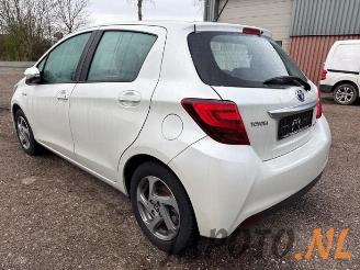 Toyota Yaris Yaris III (P13), Hatchback, 2010 / 2020 1.5 16V Hybrid picture 3