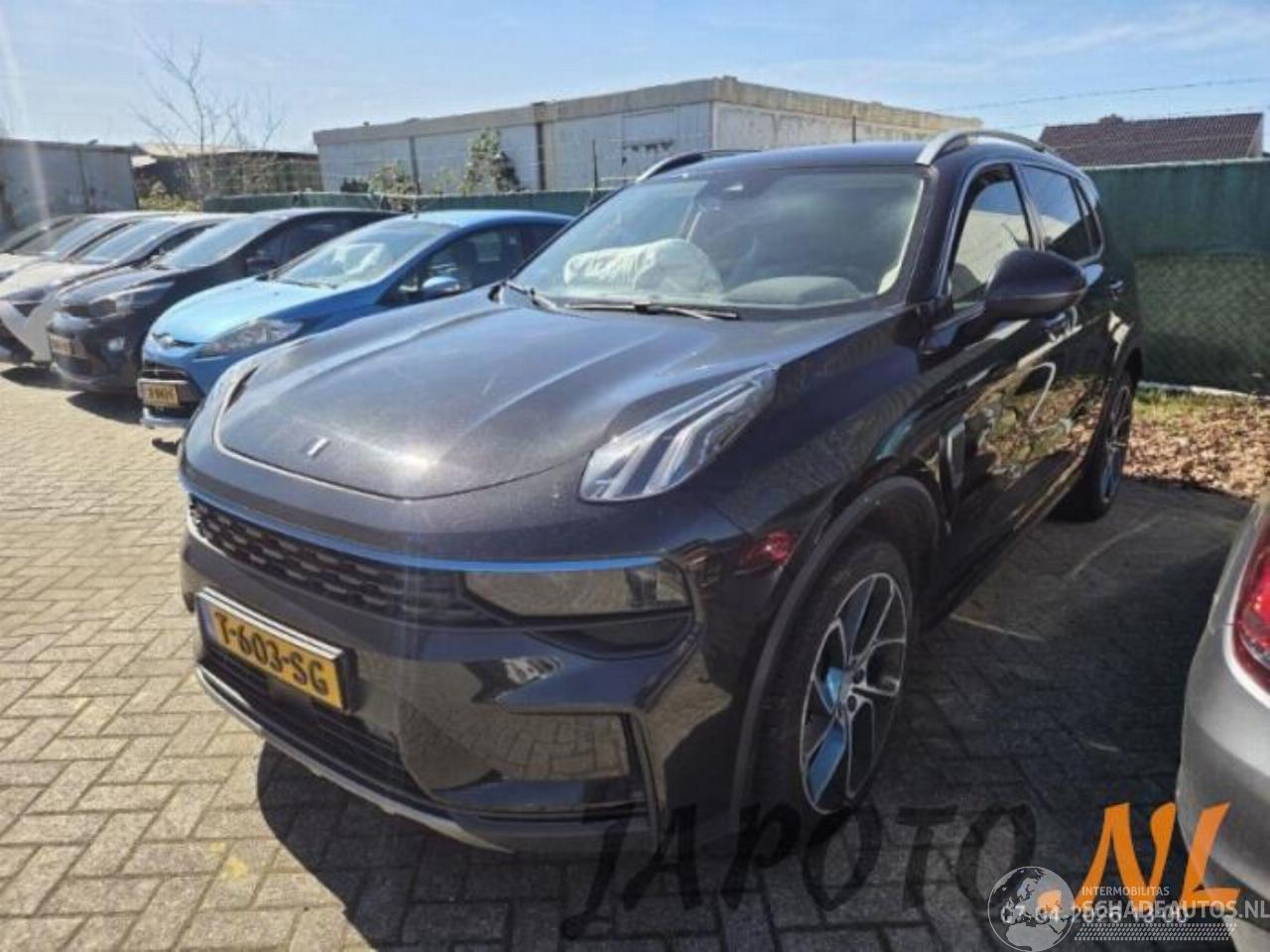 Lynk & Co 01 01, SUV, 2018 1.5 PHEV